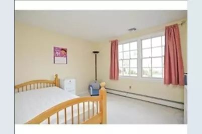 49 Cottonwood Road, Wellesley, MA 02482 - Photo 4