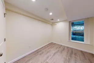 79 Brighton Ave, Boston, MA 02134 - Photo 24