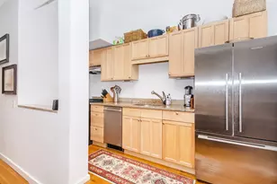 29 Fayette St, Boston, MA 02116 - Photo 4