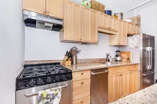 29 Fayette St, Boston, MA 02116 - Photo 6