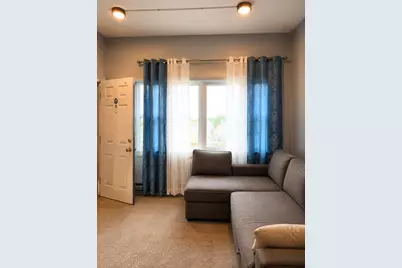 623 Beach St #5, Revere, MA 02151 - Photo 1