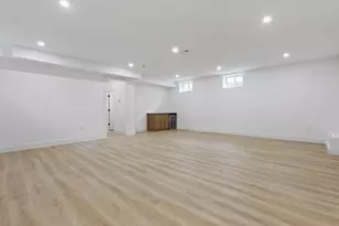 323 Nevada, Newton, MA 02460 - Photo 32