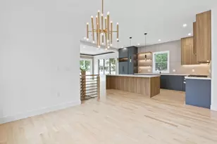323 Nevada, Newton, MA 02460 - Photo 8