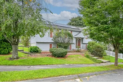 15 Wasilla Dr, Worcester, MA 01604 - Photo 2