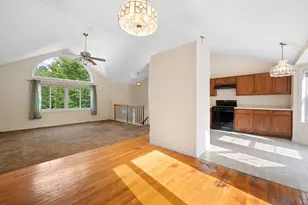 15 Wasilla Dr, Worcester, MA 01604 - Photo 8