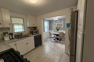 216 Quincy Shore Dr, Quincy, MA 02171 - Photo 2