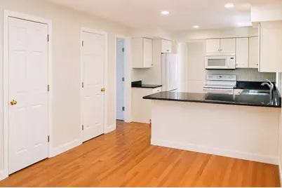 8 Baker Avenue, Lexington, MA 02421 - Photo 2