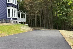 51 Grove Ave, Leominster, MA 01453 - Photo 6