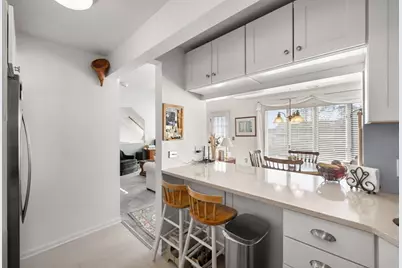 432 Humphrey St #16, Swampscott, MA 01907 - Photo 10