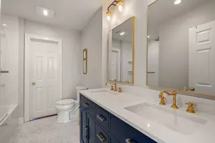 54 Monument Ave, Boston, MA 02129 - Photo 18