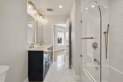 54 Monument Ave #5, Boston, MA 02129 - Photo 16