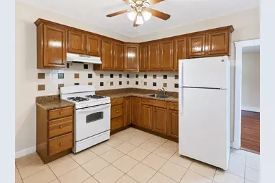 17 Oakland Ave #1, Everett, MA 02149 - Photo 1