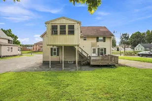 255 Center St, Ludlow, MA 01056 - Photo 36
