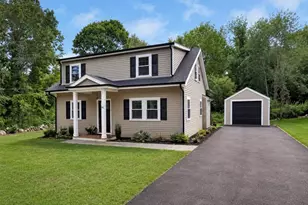 40 Beechwood St, Cohasset, MA 02025 - Photo 1