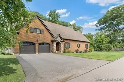 14 Bretton Rd, Dover, MA 02030 - Photo 1
