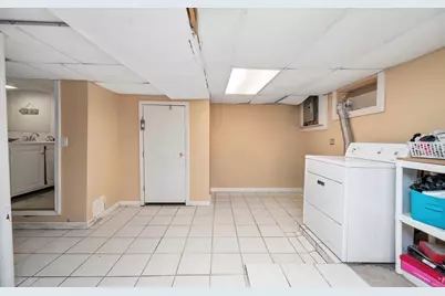 8 Wickman Dr, Gardner, MA 01440 - Photo 18