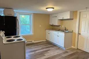 31 Prospect St, Webster, MA 01570 - Photo 2