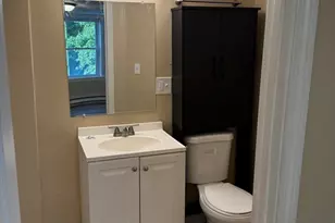 31 Prospect St, Webster, MA 01570 - Photo 4