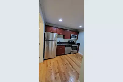 277 Pawtucket Street #3C, Lowell, MA 01854 - Photo 4
