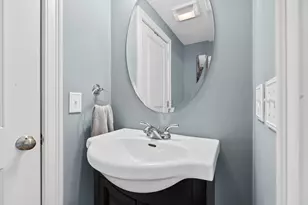 829 Lagrange St, Boston, MA 02132 - Photo 28