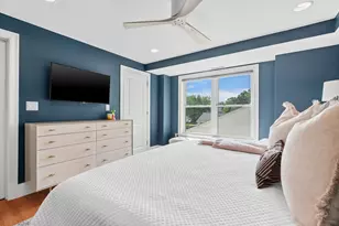 829 Lagrange St, Boston, MA 02132 - Photo 20