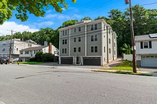 829 Lagrange St, Boston, MA 02132 - Photo 34