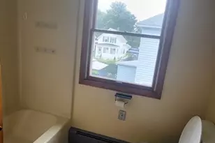 94 Bowden St, Lowell, MA 01852 - Photo 16