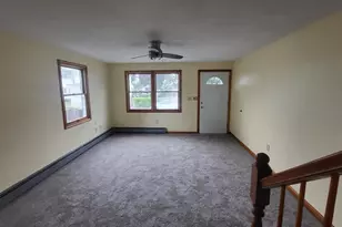 94 Bowden St, Lowell, MA 01852 - Photo 12