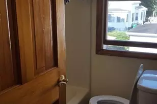 94 Bowden St, Lowell, MA 01852 - Photo 18