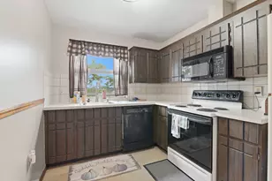 115 W Squantum St, Quincy, MA 02171 - Photo 10