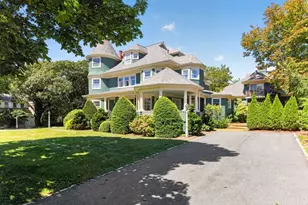 528 Main St, Harwich, MA 02646 - Photo 2