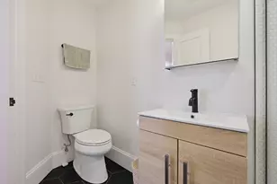 54 Bloomfield St, Boston, MA 02124 - Photo 16