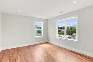 36 Ferullo Dr, Woburn, MA 01801 - Photo 24