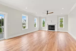 36 Ferullo Dr, Woburn, MA 01801 - Photo 12