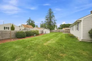 70 Crestwood, Chicopee, MA 01020 - Photo 36