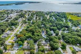 51 Prospect Ave, Yarmouth, MA 02673 - Photo 2