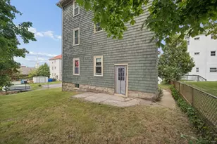 89 Rockland St, Fall River, MA 02724 - Photo 6