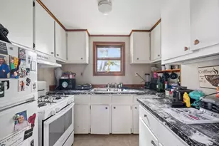 89 Rockland St, Fall River, MA 02724 - Photo 16