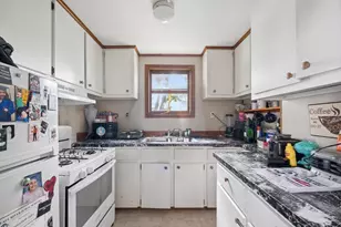 89 Rockland St, Fall River, MA 02724 - Photo 16