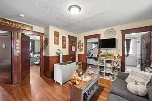 89 Rockland St, Fall River, MA 02724 - Photo 10