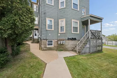 89 Rockland St, Fall River, MA 02724 - Photo 8