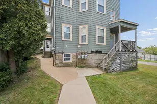 89 Rockland St, Fall River, MA 02724 - Photo 8