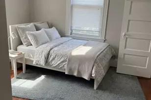 37 Waverly St, Boston, MA 02135 - Photo 4
