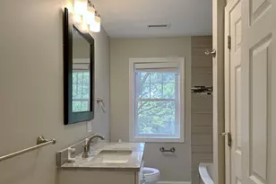 20 Beacon St, Shrewsbury, MA 01545 - Photo 24