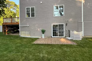 20 Beacon St, Shrewsbury, MA 01545 - Photo 30
