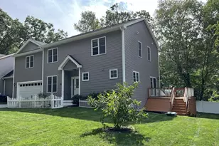 20 Beacon St, Shrewsbury, MA 01545 - Photo 2