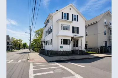 631 Walnut St, Fall River, MA 02720 - Photo 2