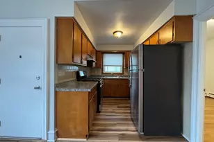 631 Walnut St, Fall River, MA 02720 - Photo 6