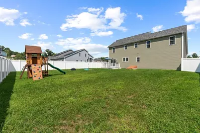29 Tea Party Dr #29, Uxbridge, MA 01569 - Photo 10