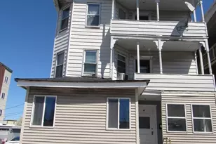 4 Plum St, Worcester, MA 01604 - Photo 2